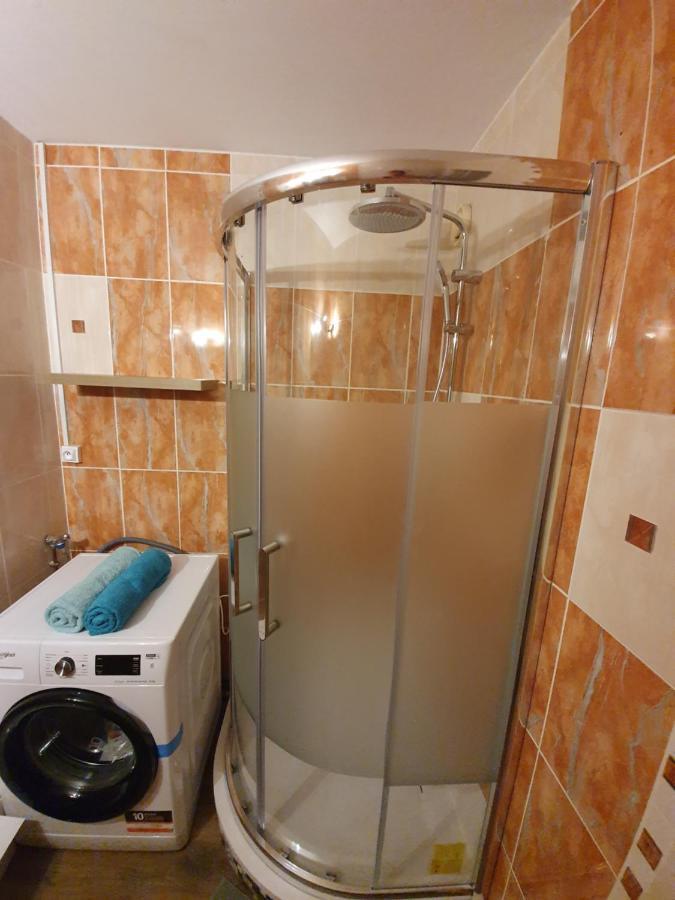 La Loge Du Chateau ! "Climatise" Greoux-les-Bains Bagian luar foto